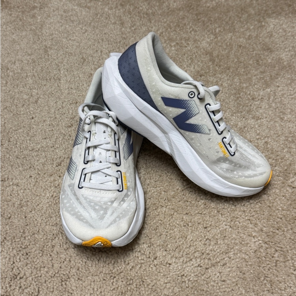 New Balance White and Gray Sneakers